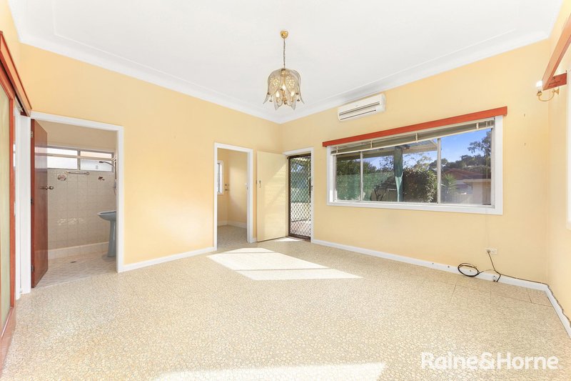 Photo - 127 Davidson Ave , Concord NSW 2137 - Image 3