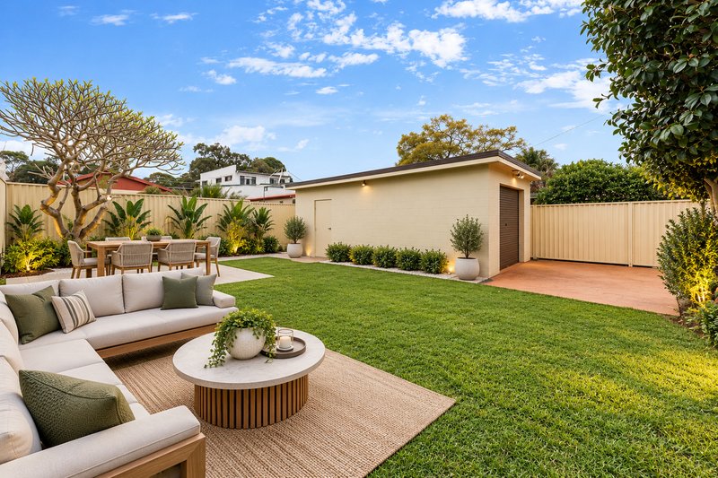 Photo - 127 Davidson Avenue, Concord NSW 2137 - Image 5