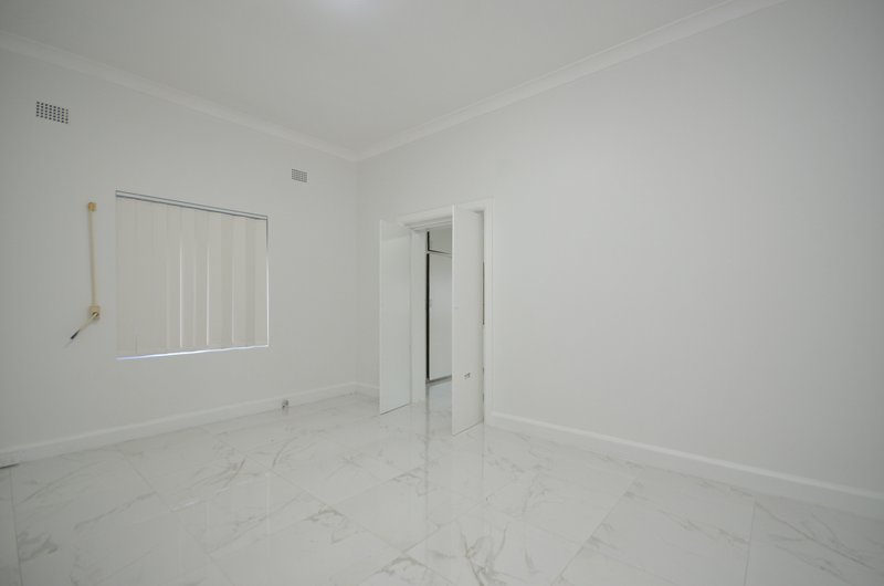 Photo - 127 Dunmore Street, Wentworthville NSW 2145 - Image 6