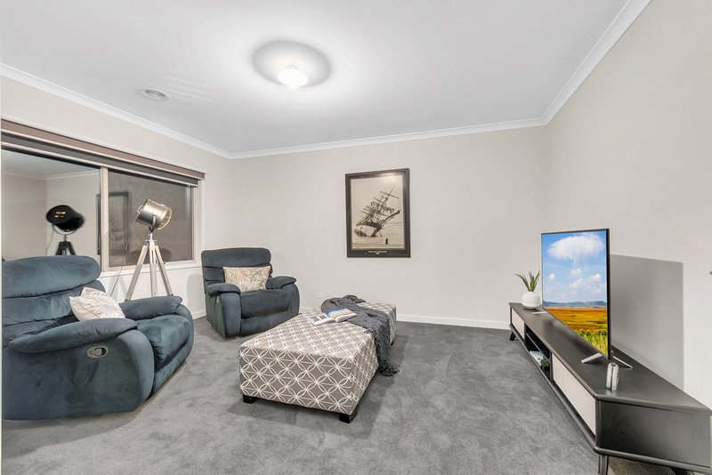 Photo - 127 Eaststone Avenue, Wollert VIC 3750 - Image 23