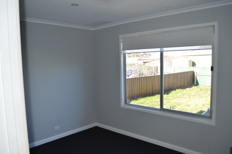 Photo - 127 Finlay Rd , Goulburn NSW 2580 - Image 10