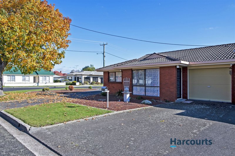 Photo - 1/27 George Street, Ulverstone TAS 7315 - Image 2