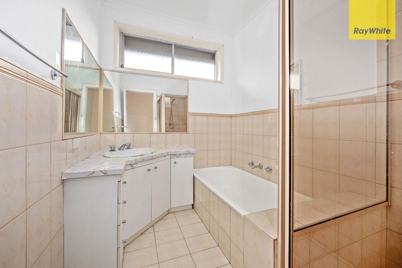 Photo - 127 Gillespie Road, Kings Park VIC 3021 - Image 6