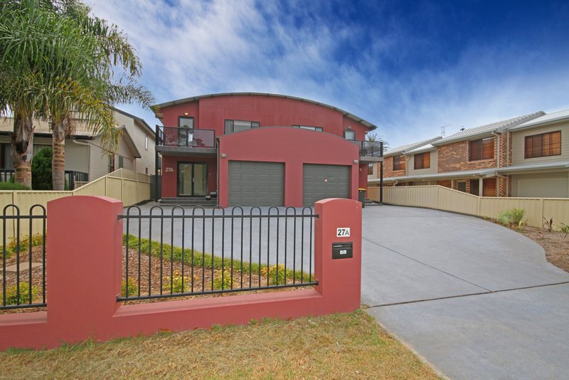 Photo - 1/27 Golf Links Drive, Batemans Bay NSW 2536 - Image