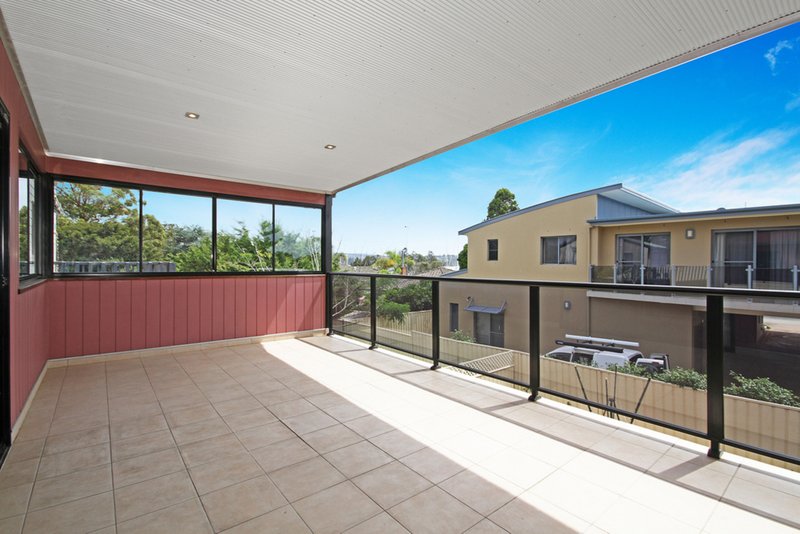 Photo - 1/27 Golf Links Drive, Batemans Bay NSW 2536 - Image 7