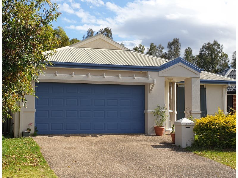 127 Harrier Drive, Burleigh Waters QLD 4220