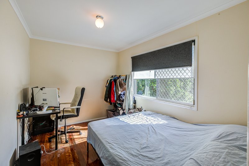 Photo - 1/27 Highcrest Drive, Browns Plains QLD 4118 - Image 7