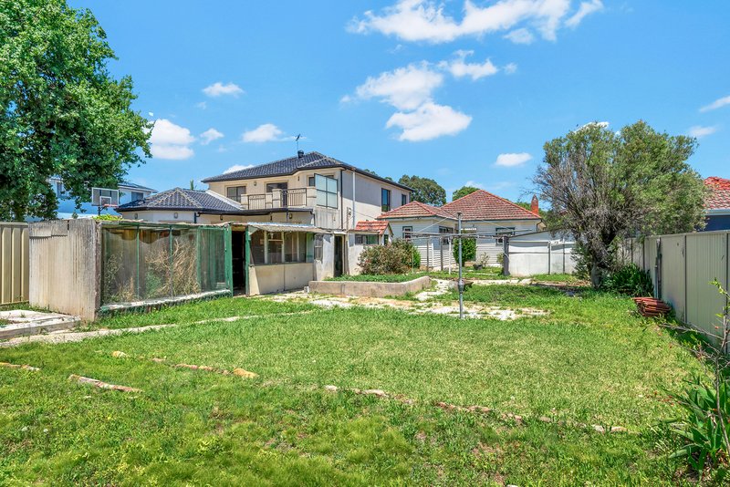 Photo - 127 Highland Avenue, Yagoona NSW 2199 - Image 2