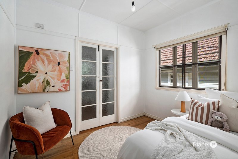 Photo - 127 Junction Road, Morningside QLD 4170 - Image 9