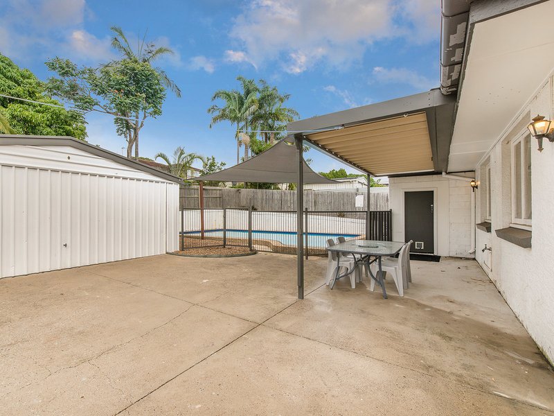 Photo - 127 Kempsie Road, Upper Mount Gravatt QLD 4122 - Image 10