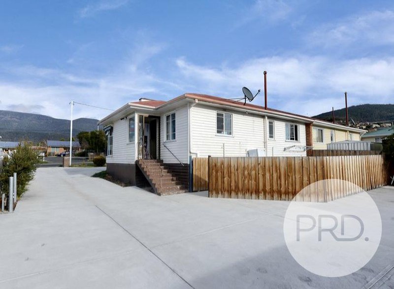 Photo - 1/27 Kenbrae Avenue, Glenorchy TAS 7010 - Image 9