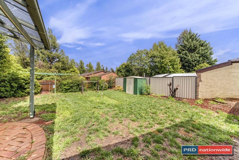 Photo - 127 Keverstone Circuit, Isabella Plains ACT 2905 - Image 10