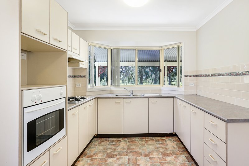 Photo - 127 Lakeline Drive, Kanahooka NSW 2530 - Image 3