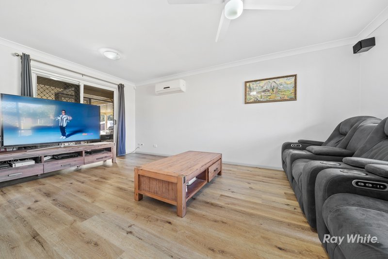 Photo - 127 Lamberth Road, Regents Park QLD 4118 - Image 8