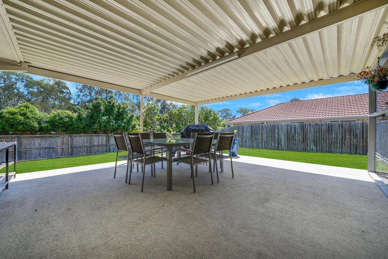 Photo - 127 Lamberth Road, Regents Park QLD 4118 - Image 18