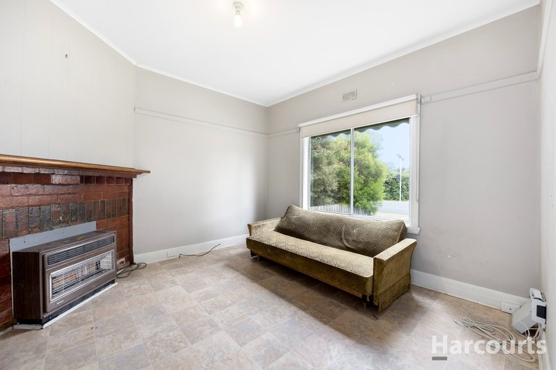 Photo - 127 Lloyd Street, Moe VIC 3825 - Image 9