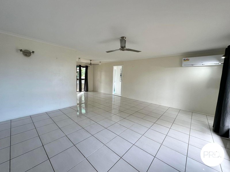 Photo - 127 Malpas Street, Boyne Island QLD 4680 - Image 3