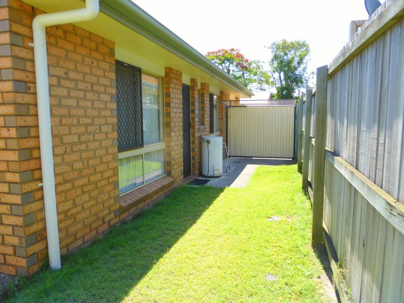 Photo - 1/27 Mcaneny Street, Redcliffe QLD 4020 - Image 16