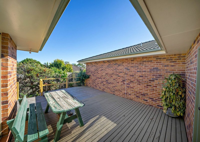 Photo - 1/27 Molong Road, Old Bar NSW 2430 - Image 12