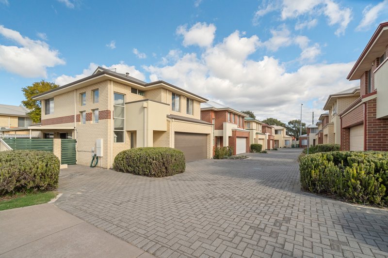 Photo - 1/27 Mozart Mews, Rivervale WA 6103 - Image 1