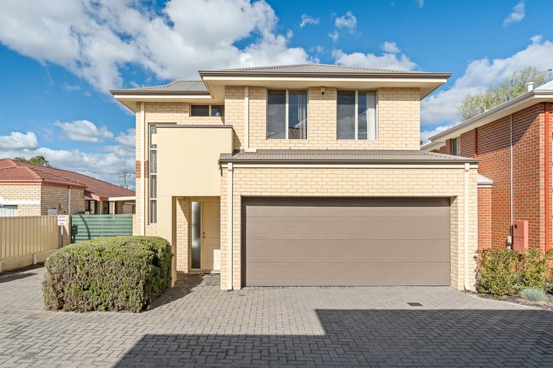 Photo - 1/27 Mozart Mews, Rivervale WA 6103 - Image 2