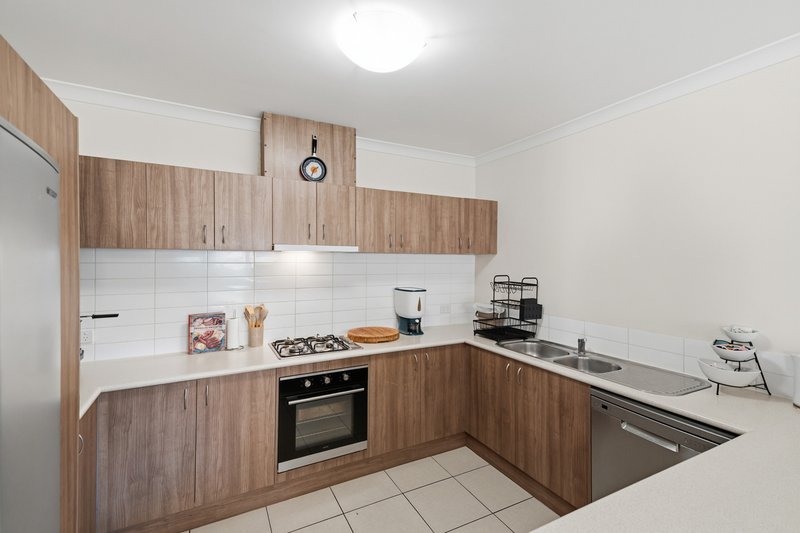 Photo - 1/27 Mozart Mews, Rivervale WA 6103 - Image 3