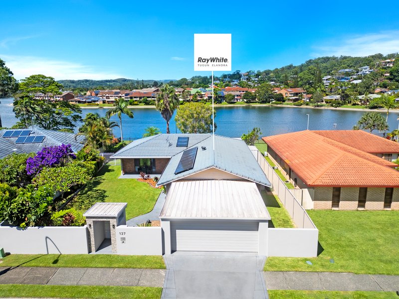 127 Murtha Drive, Elanora QLD 4221