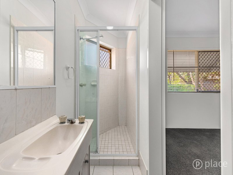 Photo - 1/27 Nelson Street, Coorparoo QLD 4151 - Image 6