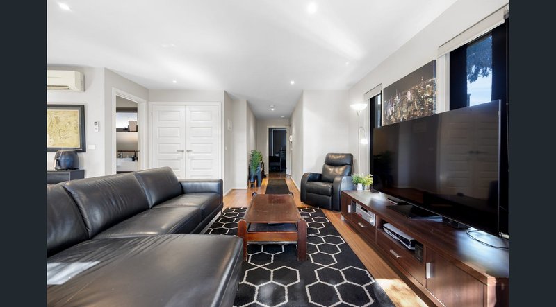 Photo - 1/27 Police Road, Mulgrave VIC 3170 - Image 4