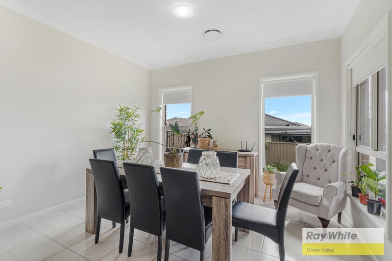 Photo - 127 Poziers Road, Edmondson Park NSW 2174 - Image 13