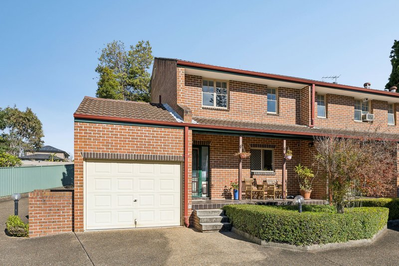 Photo - 1/27 Seven Hills Road, Baulkham Hills NSW 2153 - Image 2
