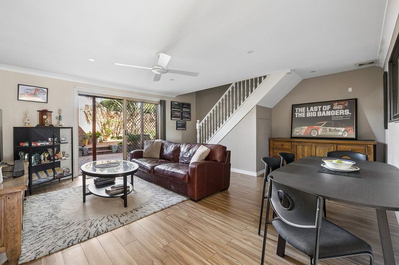 Photo - 1/27 Seven Hills Road, Baulkham Hills NSW 2153 - Image 3