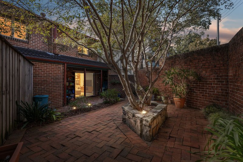 Photo - 1/27 Seven Hills Road, Baulkham Hills NSW 2153 - Image 11