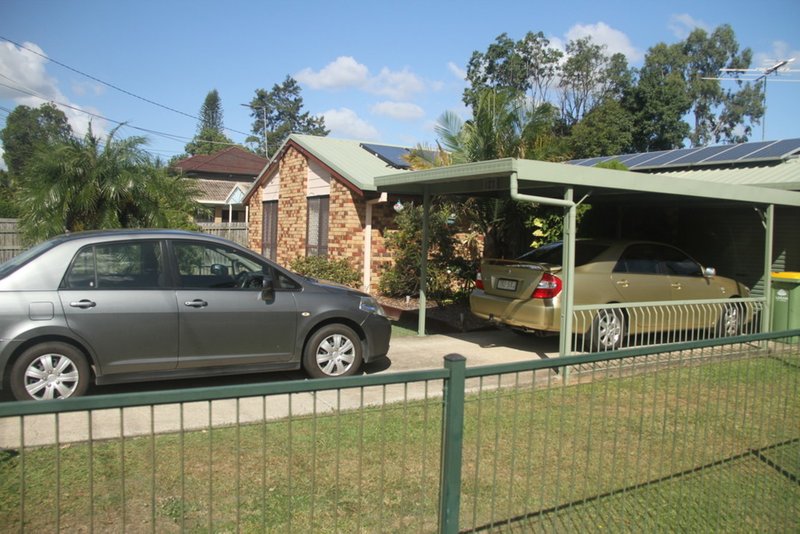 Photo - 127 Station Road, Loganlea QLD 4131 - Image 4