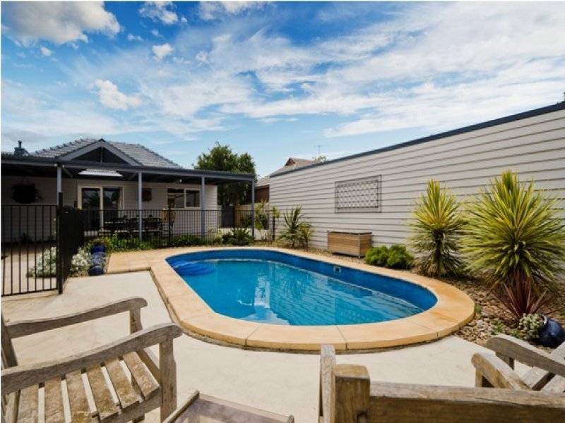 Photo - 127 Synnot Street, Werribee VIC 3030 - Image 11