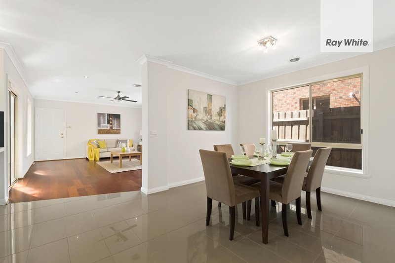 Photo - 127 The Lakes Boulevard, South Morang VIC 3752 - Image 4