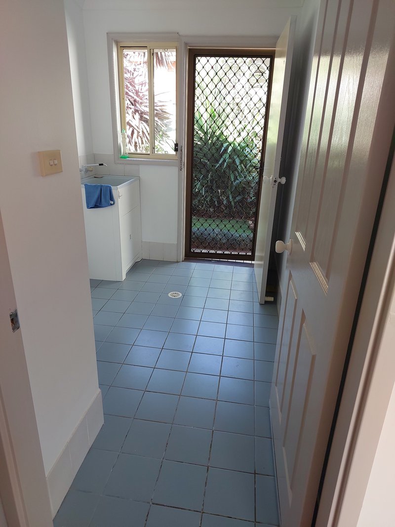 Photo - 1/27 Thompson Street, Woonona NSW 2517 - Image 5