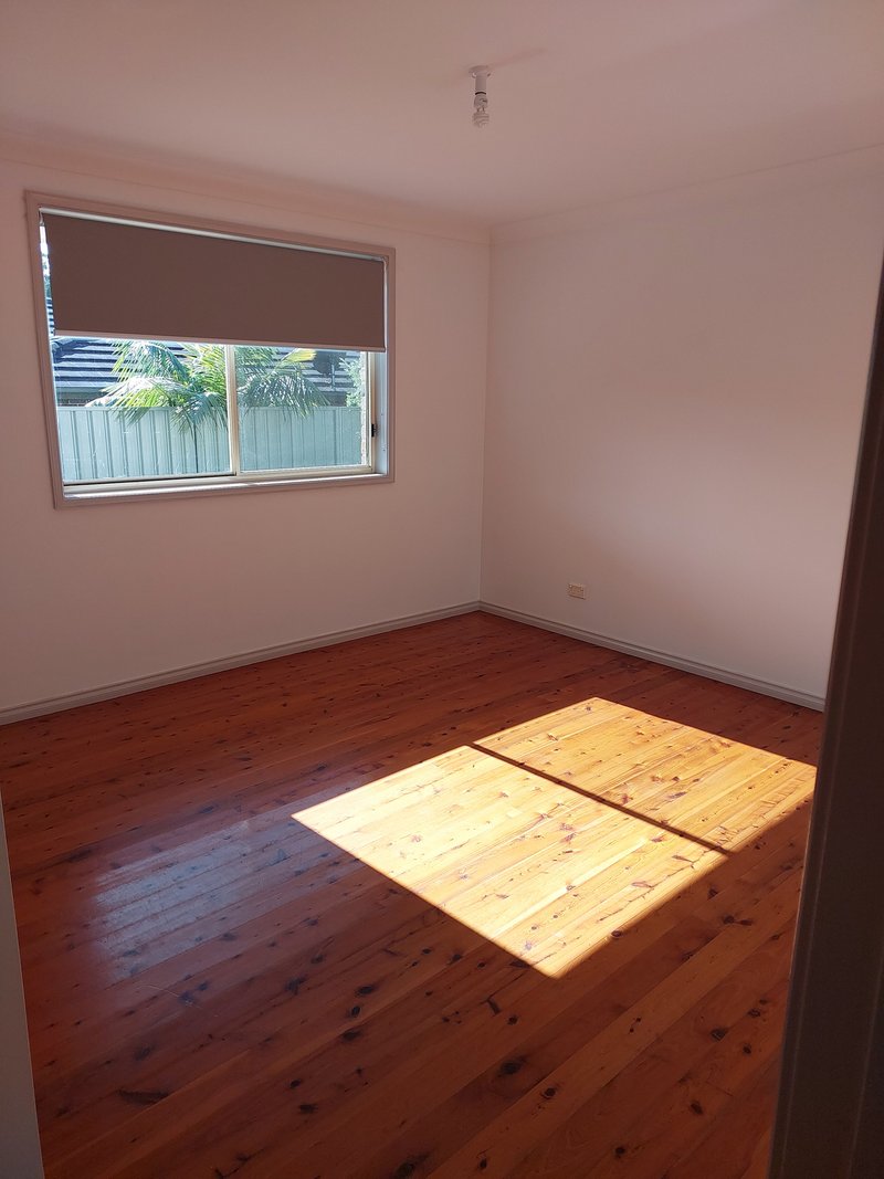 Photo - 1/27 Thompson Street, Woonona NSW 2517 - Image 7