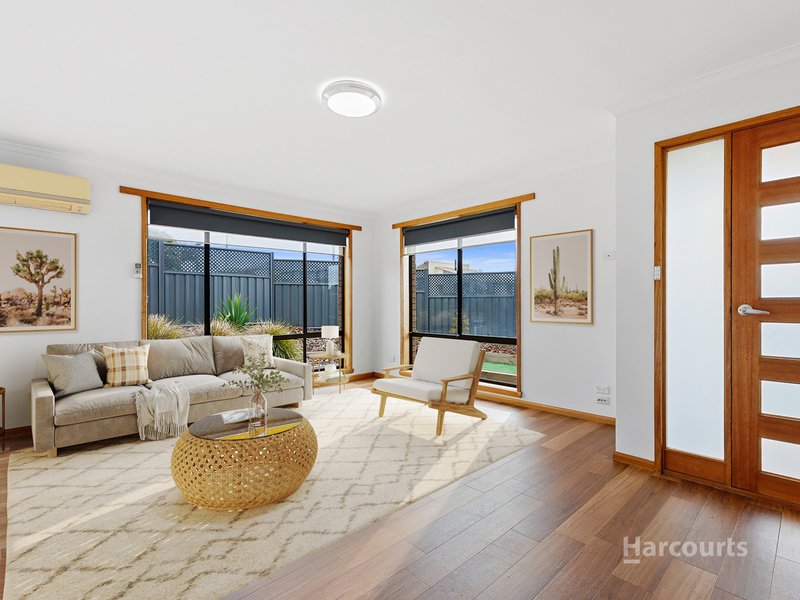 Photo - 1/27 Thorne Street, Upper Burnie TAS 7320 - Image 2