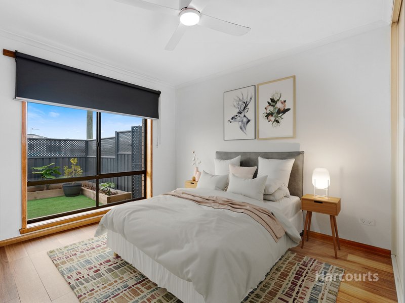 Photo - 1/27 Thorne Street, Upper Burnie TAS 7320 - Image 5