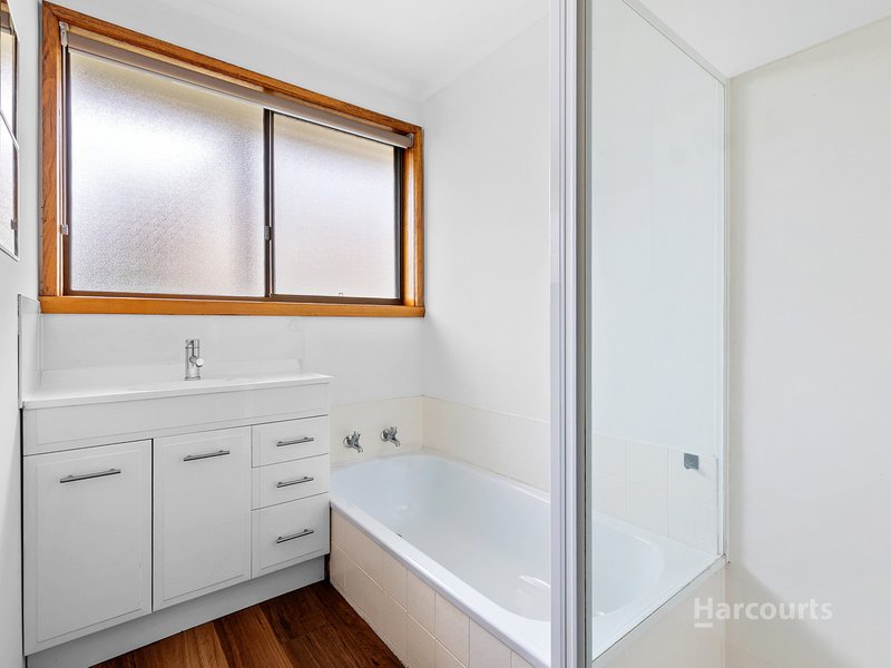Photo - 1/27 Thorne Street, Upper Burnie TAS 7320 - Image 6