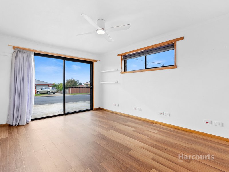 Photo - 1/27 Thorne Street, Upper Burnie TAS 7320 - Image 8
