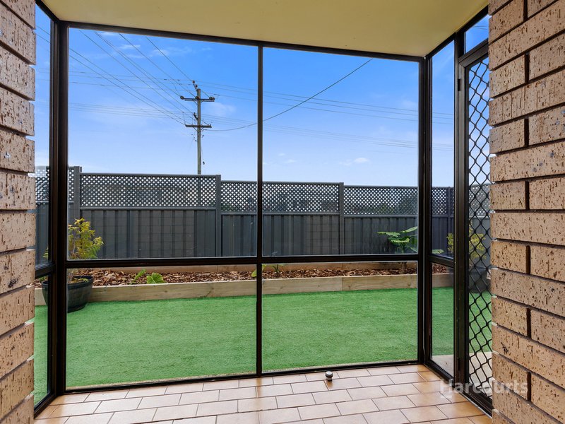 Photo - 1/27 Thorne Street, Upper Burnie TAS 7320 - Image 13