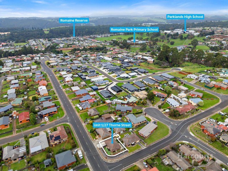 Photo - 1/27 Thorne Street, Upper Burnie TAS 7320 - Image 16