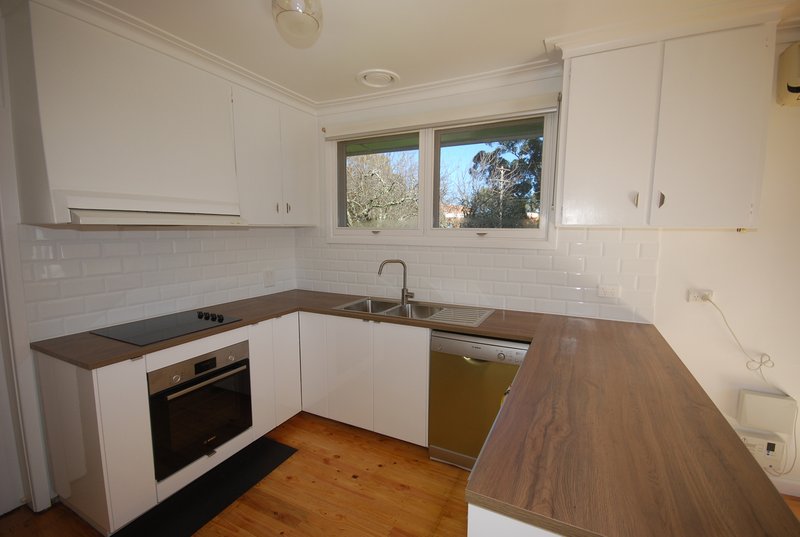 Photo - 127 Walker Street, Black Hill VIC 3350 - Image 4