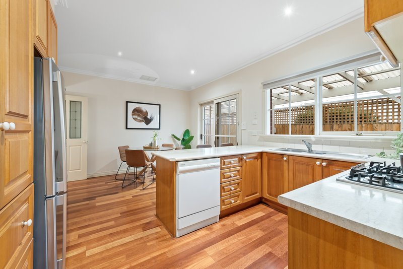 Photo - 1/27 Webster Street, Camberwell VIC 3124 - Image 7