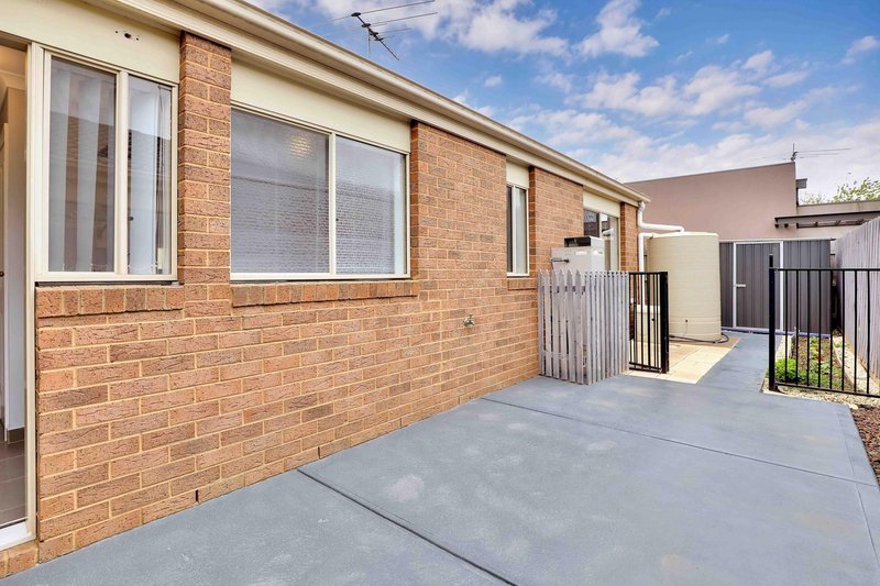 Photo - 1/27 Woorite Place, Wyndham Vale VIC 3024 - Image 13