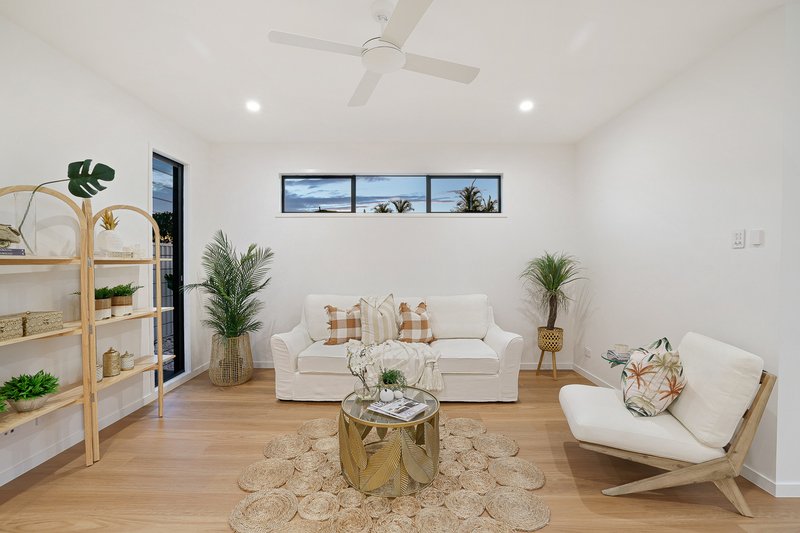 Photo - 1/270 Rio Vista Boulevard, Mermaid Waters QLD 4218 - Image 18