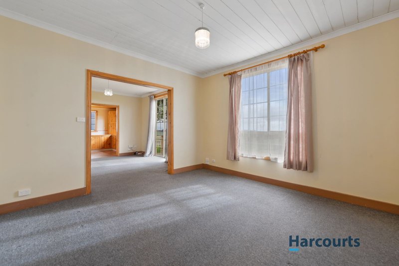 Photo - 1270 Sheffield Road, Lower Barrington TAS 7306 - Image 5