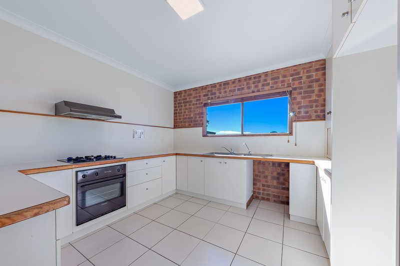 Photo - 12706 Bruce Highway, Hamilton Plains QLD 4800 - Image 4